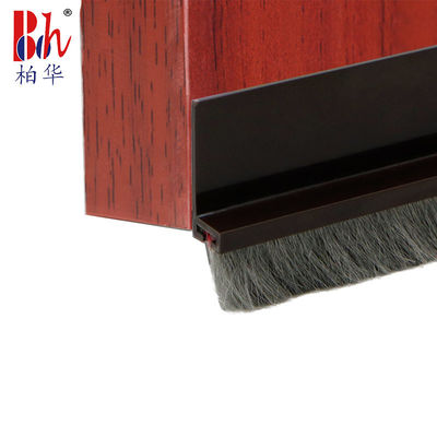 PVC inferiore della striscia della guarnizione della porta con Woolpile