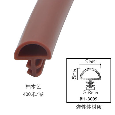 Il sigillo alla porta di legno espulso del TPE spoglia le guarnizioni che di gomma della struttura della finestra l'isolamento acustico antipolvere applica guarnizione di tenuta a