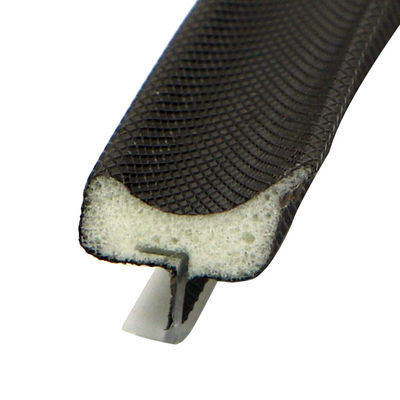 Tipo larghezza del rivestimento di Wetherstrips 10mm della striscia della guarnizione della finestra della schiuma