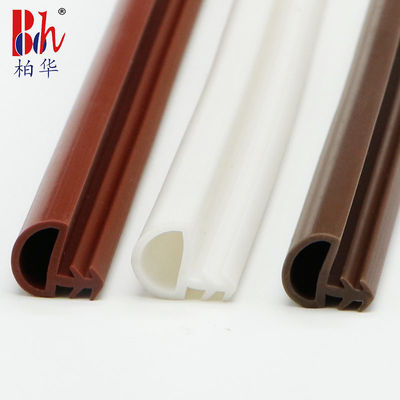 La D modella il tipo laterale 9x5mm della scanalatura di Stipping del tempo della porta a lamelle della guarnizione del PVC