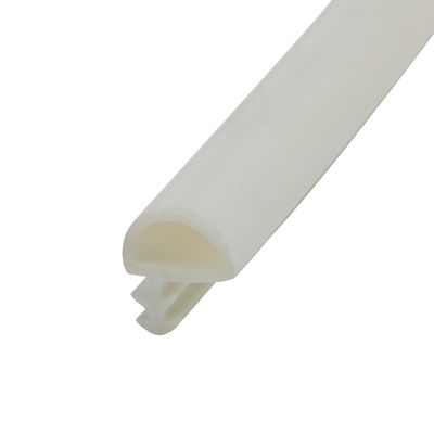 La D modella il tipo laterale 9x5mm della scanalatura di Stipping del tempo della porta a lamelle della guarnizione del PVC