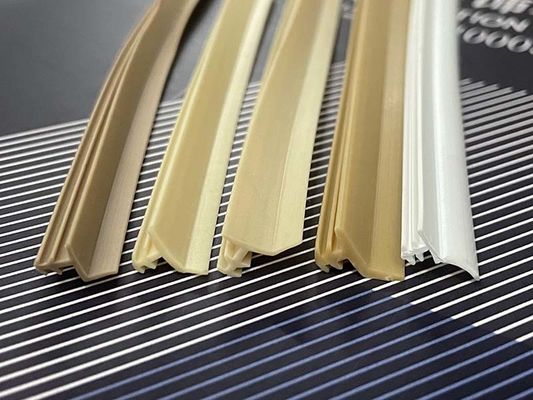 Spogliatura di tempo di gomma morbida del PVC per il bordo di bordatura di legno 7*4mm