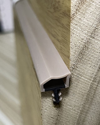 Porta a lamelle di legno del sigillo alla porta di alta resilienza Weatherstripings Gray Oak Color 10*6mm